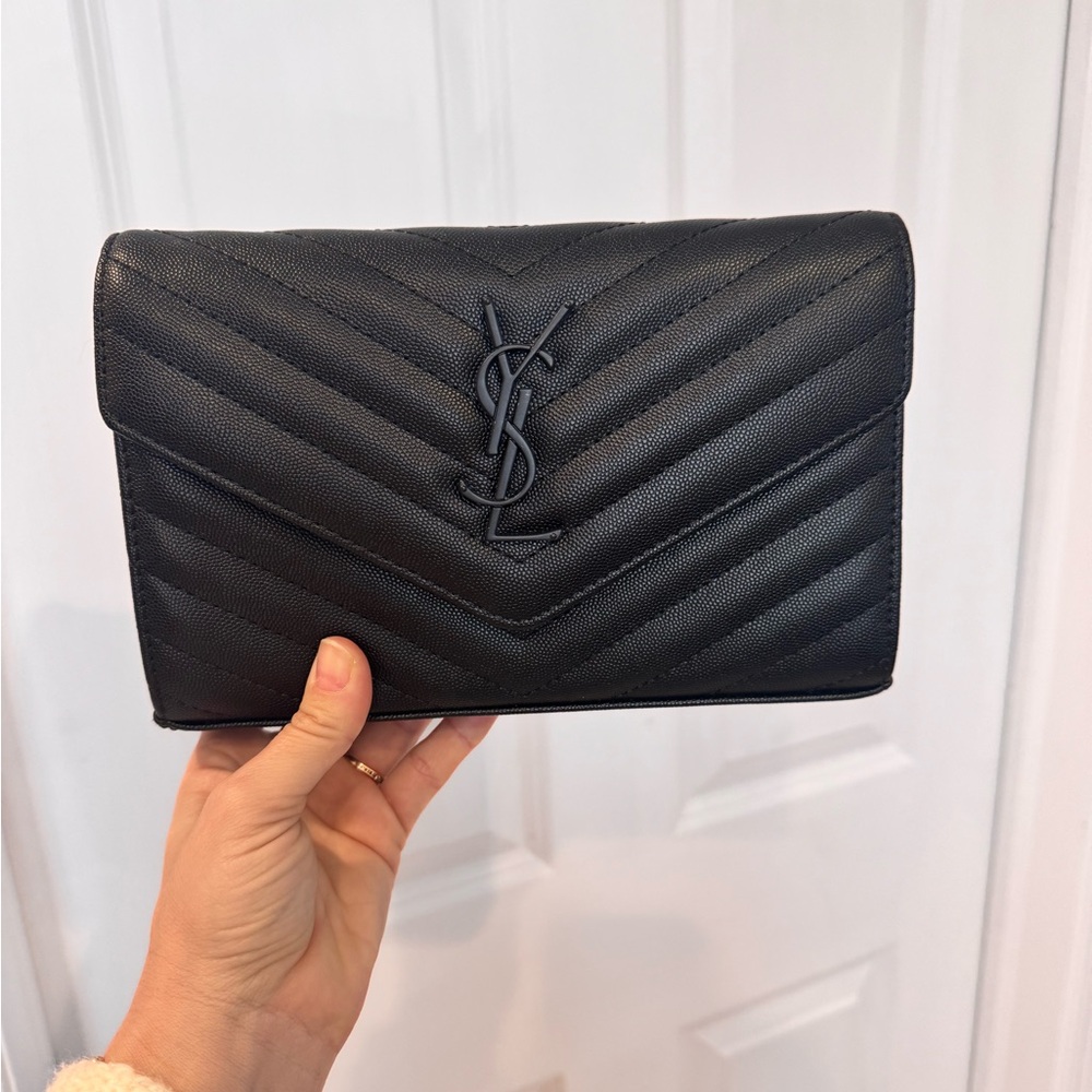 Source Unknown Black Chevron Crossbody Clutch Bag… - image 1